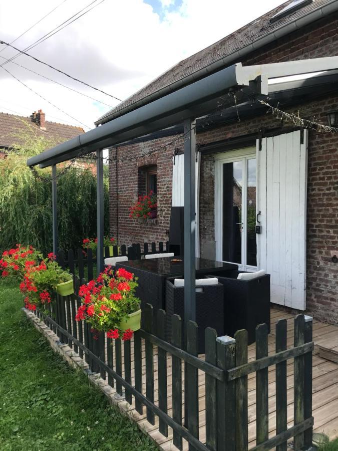 Chambre D'Hotes "Coquelicot" Nurlu Exterior foto